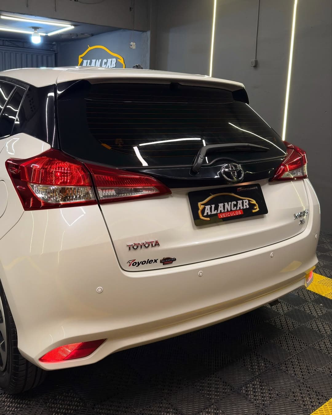 Toyota Yaris - Miniatura 5