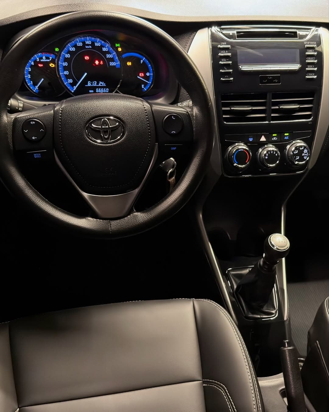 Toyota Yaris - Miniatura 8