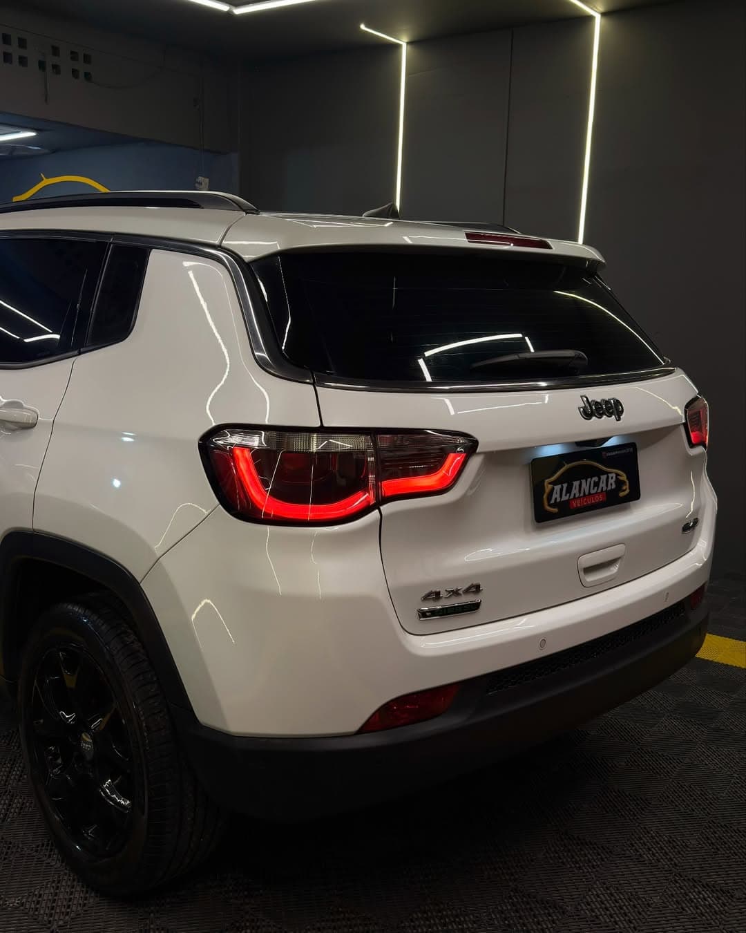 Jeep Compass - Miniatura 3