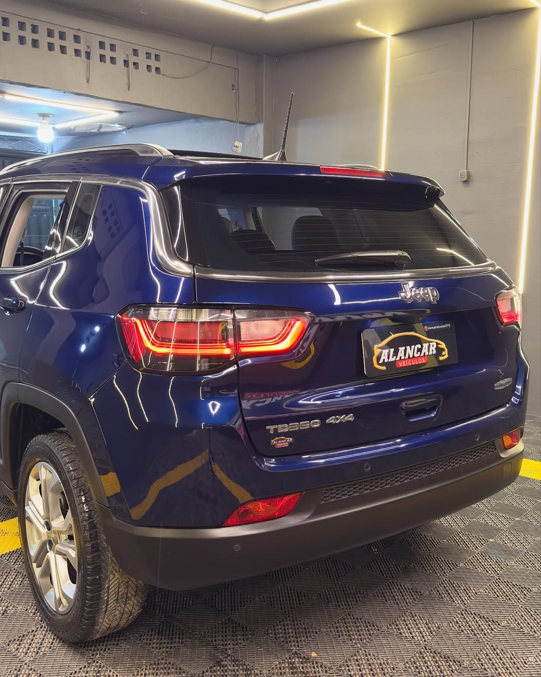 Jeep Compass - Miniatura 3