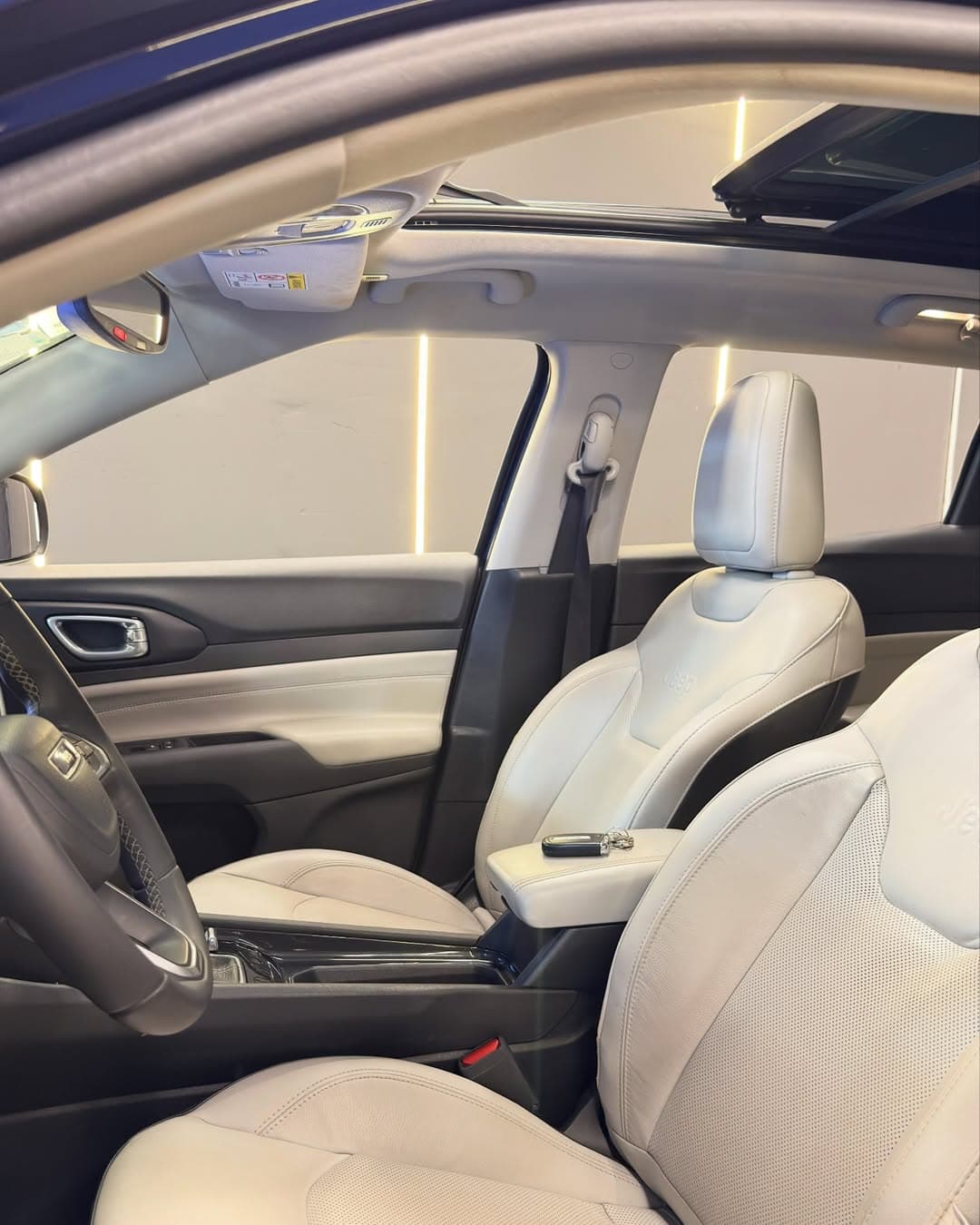 Jeep Compass - Miniatura 7