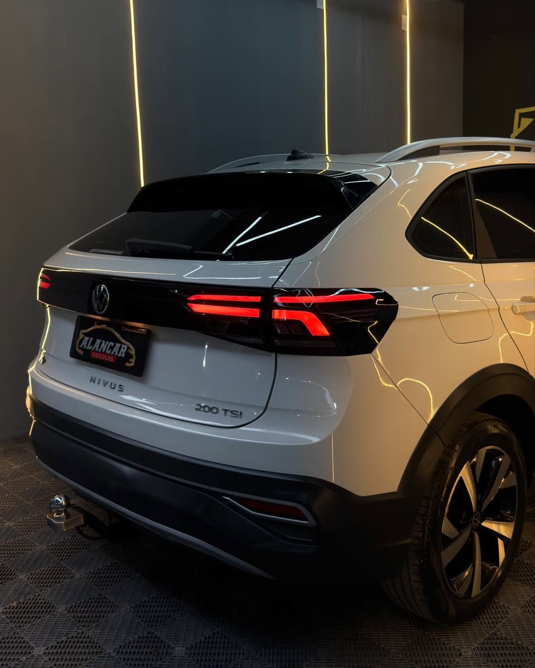 Volkswagen Nivus - Miniatura 3